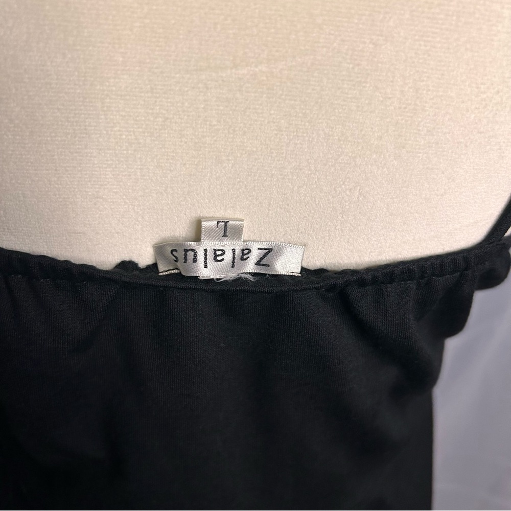 Black‎ cocktail dress, size large - Picture 4 of 5